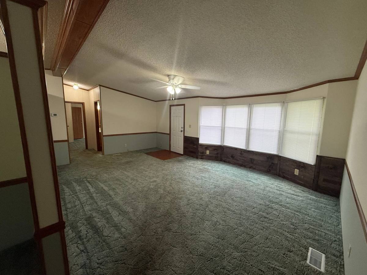 House for rent at 411 W 1st St, Eldon, MO 65026