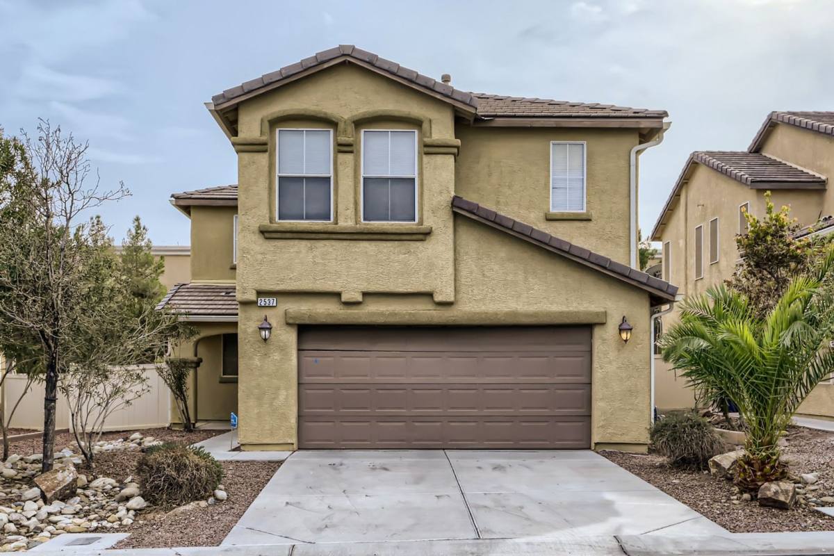 House for rent at 2537 Begonia Valley Ave, Henderson, NV 89074