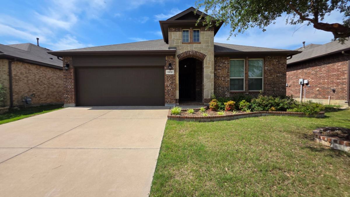 House for rent at 1912 Potrillo Lane, Fort Worth, TX 76131