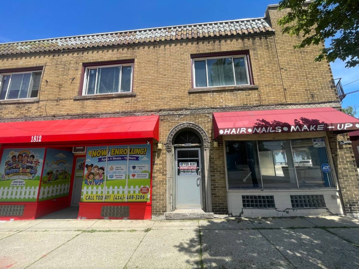 Apartment for rent at 1808-1814 W Atkinson Ave, Milwaukee, WI 53206