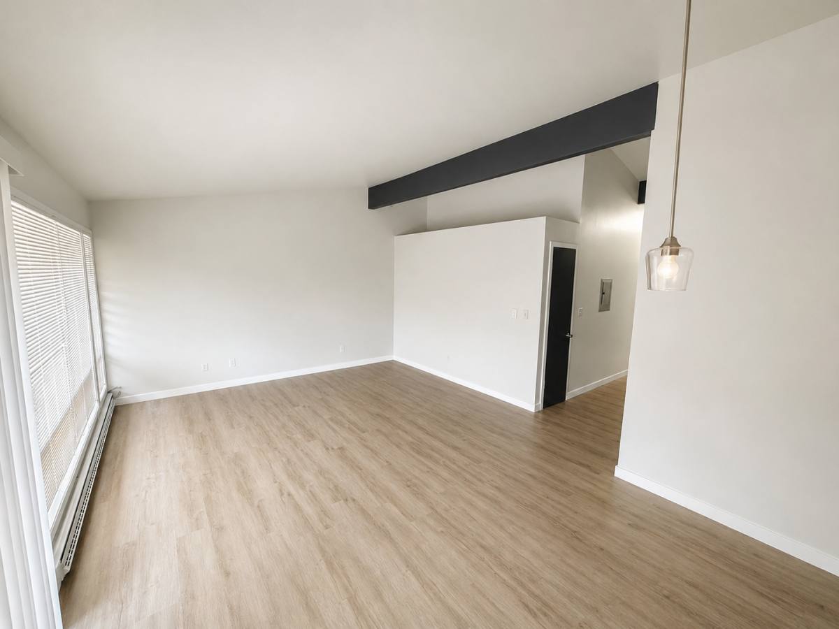 Apartment for rent at 927 N 96th St, Seattle, WA 98103
