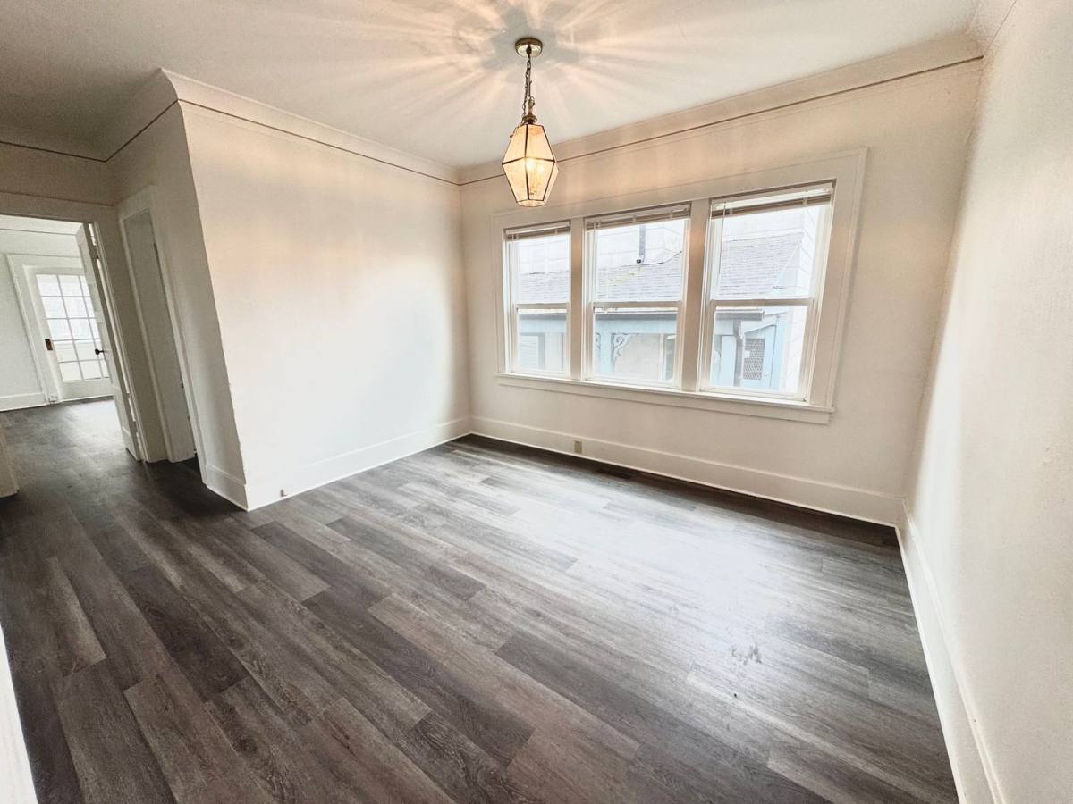 Apartment for rent at 2735 SE Clinton St, Portland, OR 97202