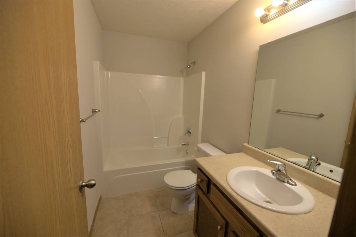 House for rent at 3230 E Jamestown St, Republic, MO 65738
