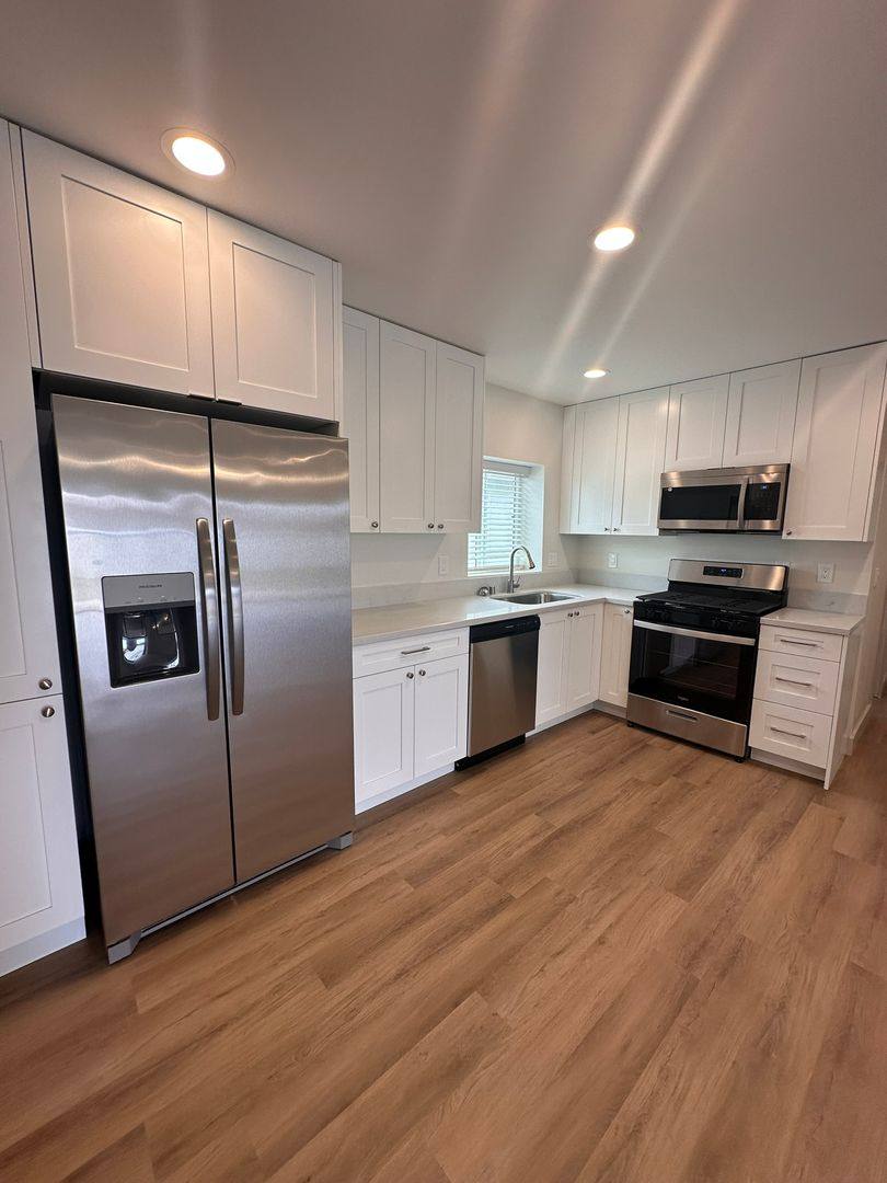 Apartment for rent at 906 Emory St 931-933 Elm Ave, Imperial Beach, CA 91932