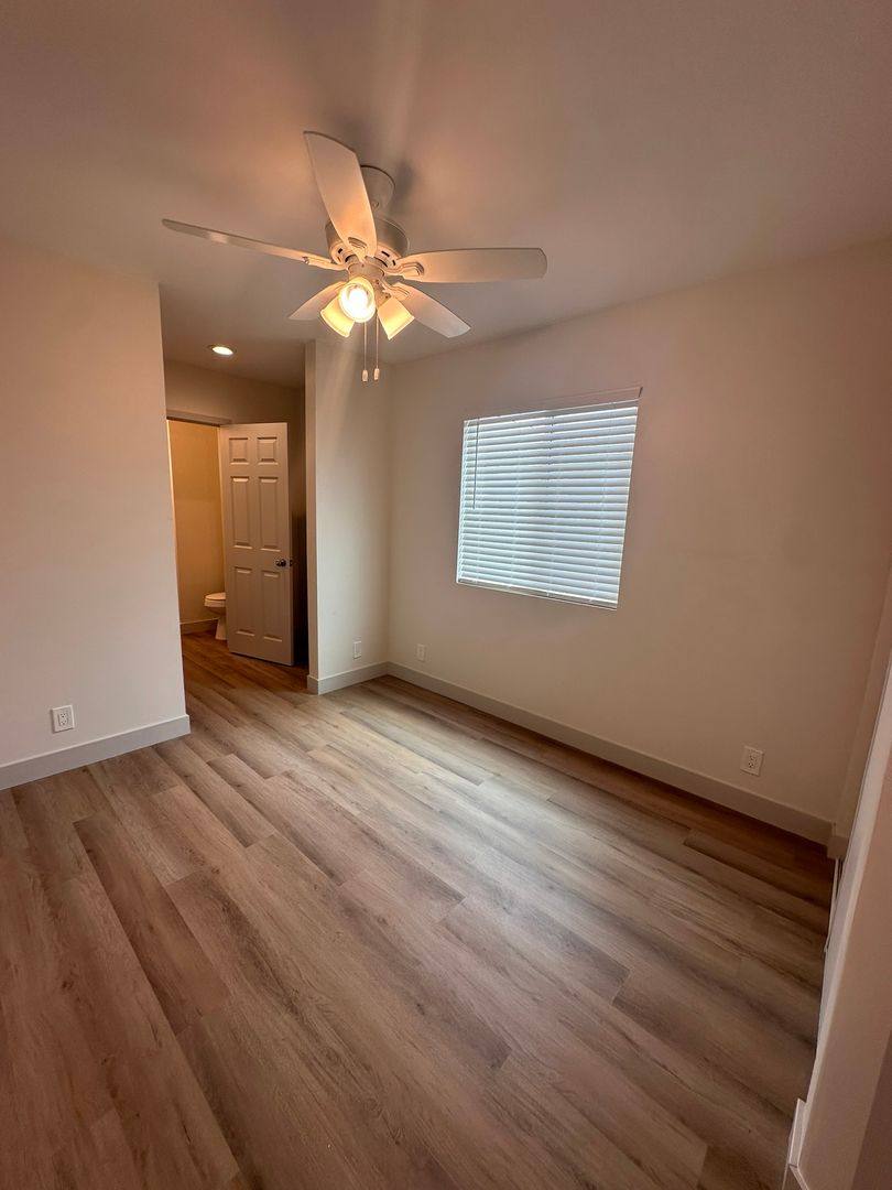 Apartment for rent at 906 Emory St 931-933 Elm Ave, Imperial Beach, CA 91932