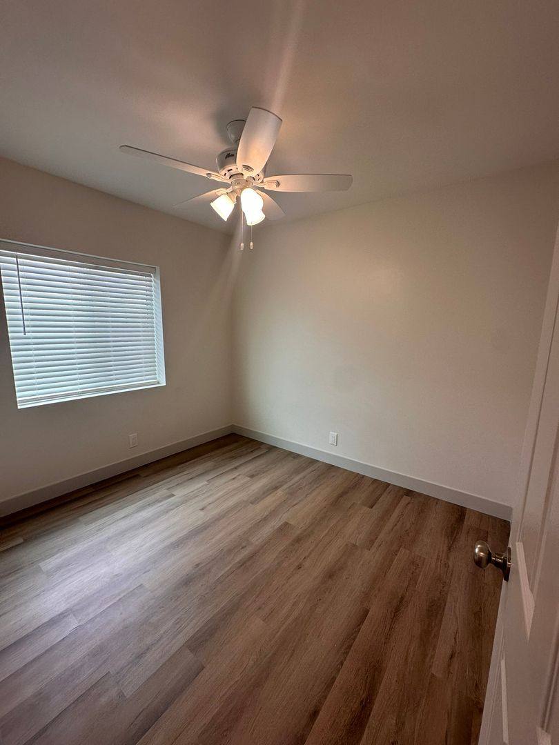Apartment for rent at 906 Emory St 931-933 Elm Ave, Imperial Beach, CA 91932