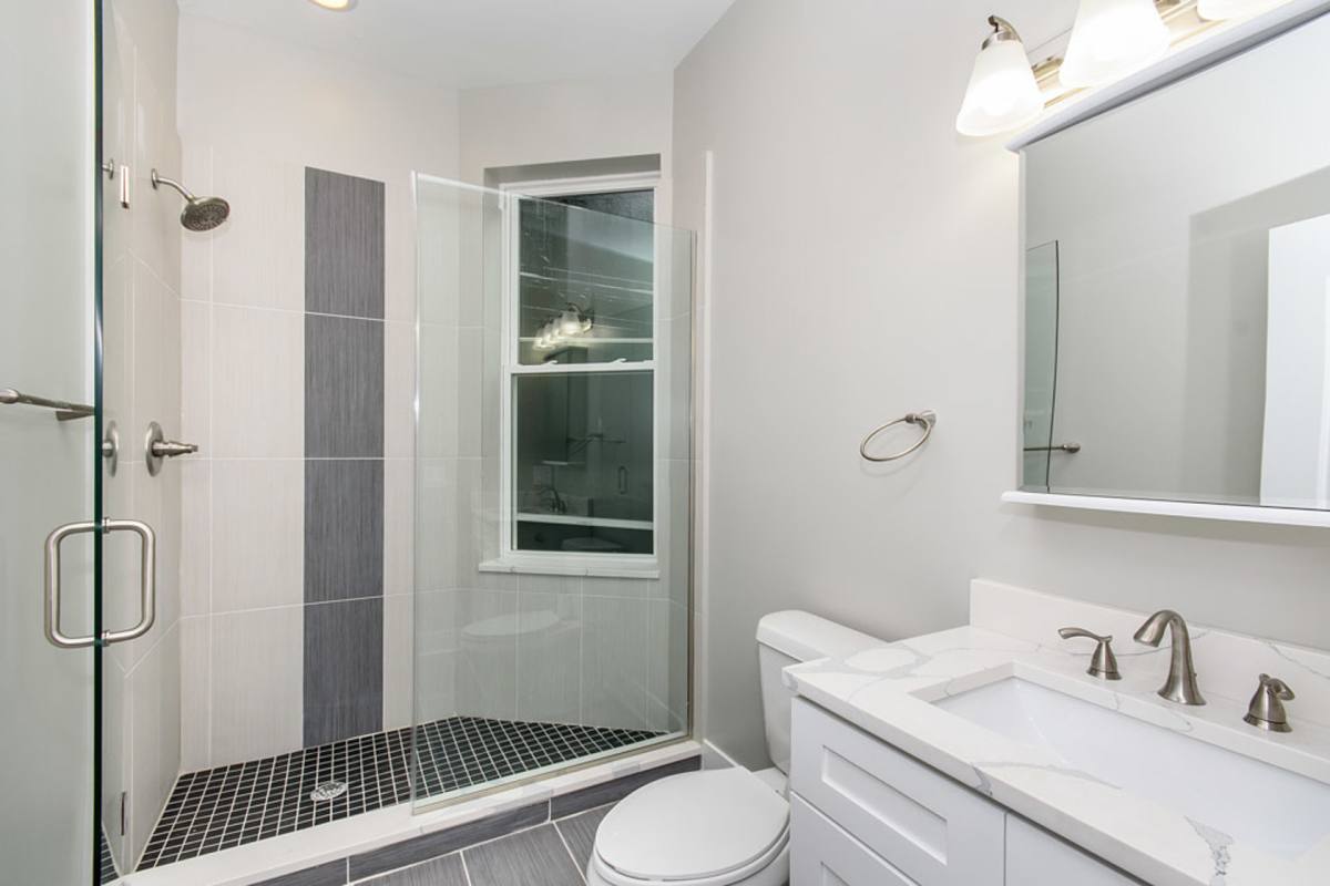 Apartment for rent at 836 N Milwaukee Ave #4F, Chicago, IL 60642