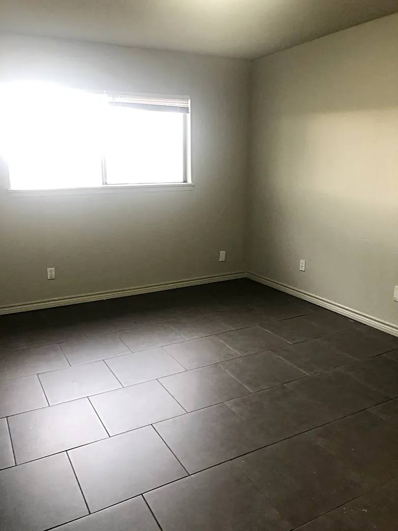 Apartment for rent at 6090 Alpine Circle, Beaumont, TX 77708