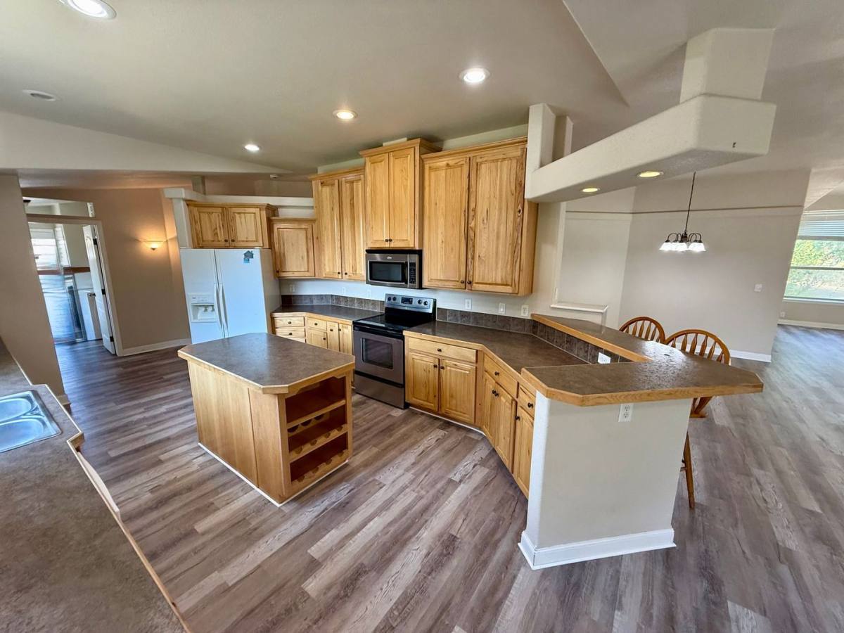 House for rent at 20324 Clearwater Dr, Lewiston, ID 83501