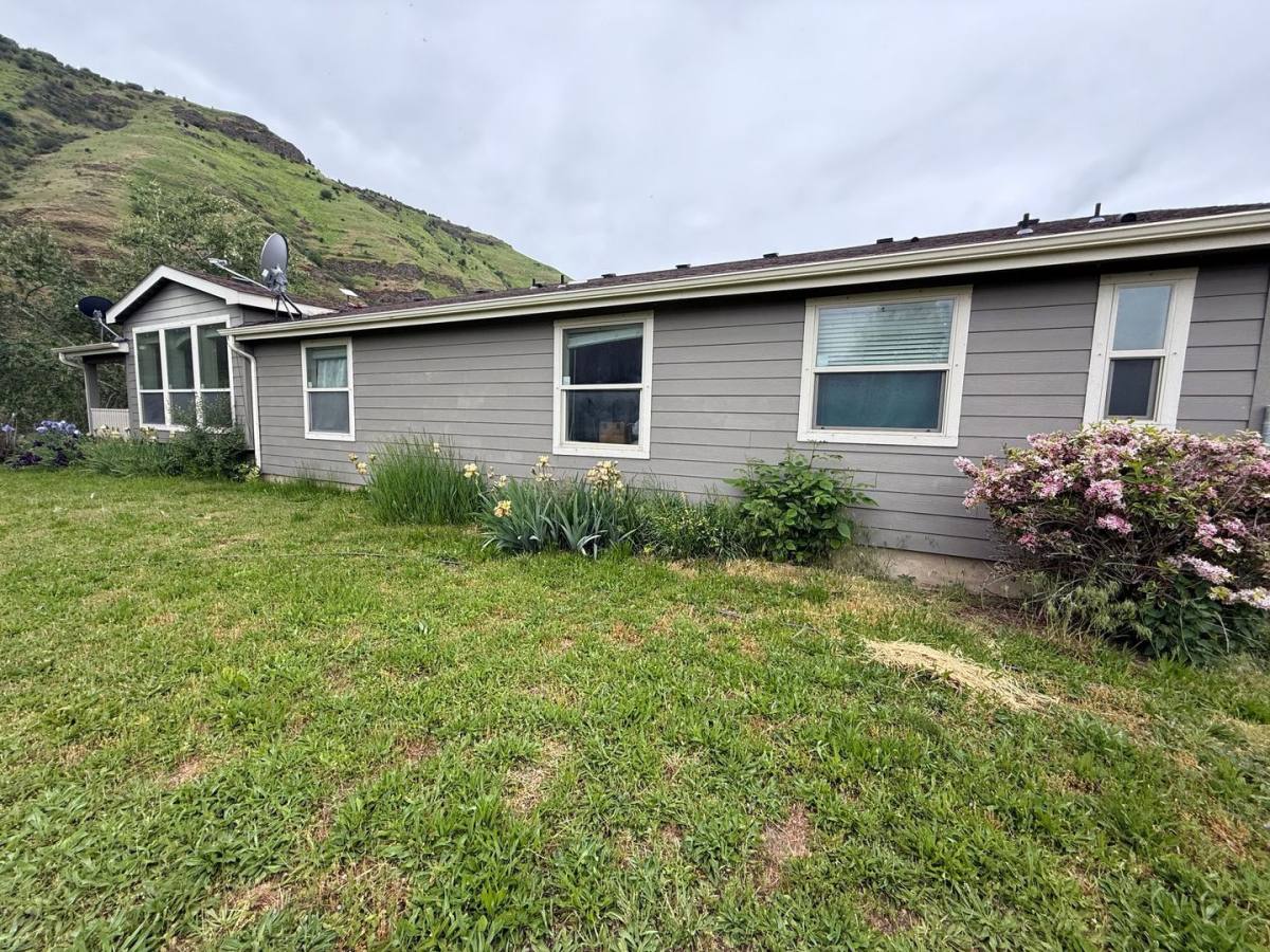 House for rent at 20324 Clearwater Dr, Lewiston, ID 83501