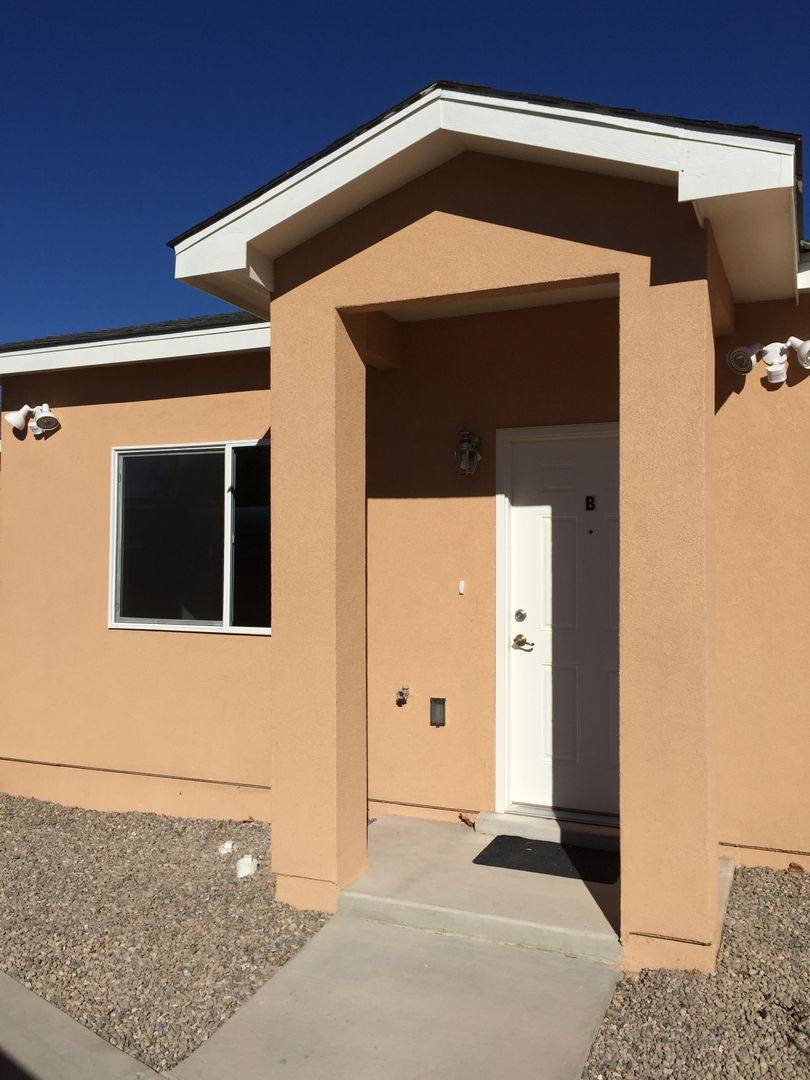 Apartment for rent at 222 Yale Blvd SE, Albuquerque, NM 87106