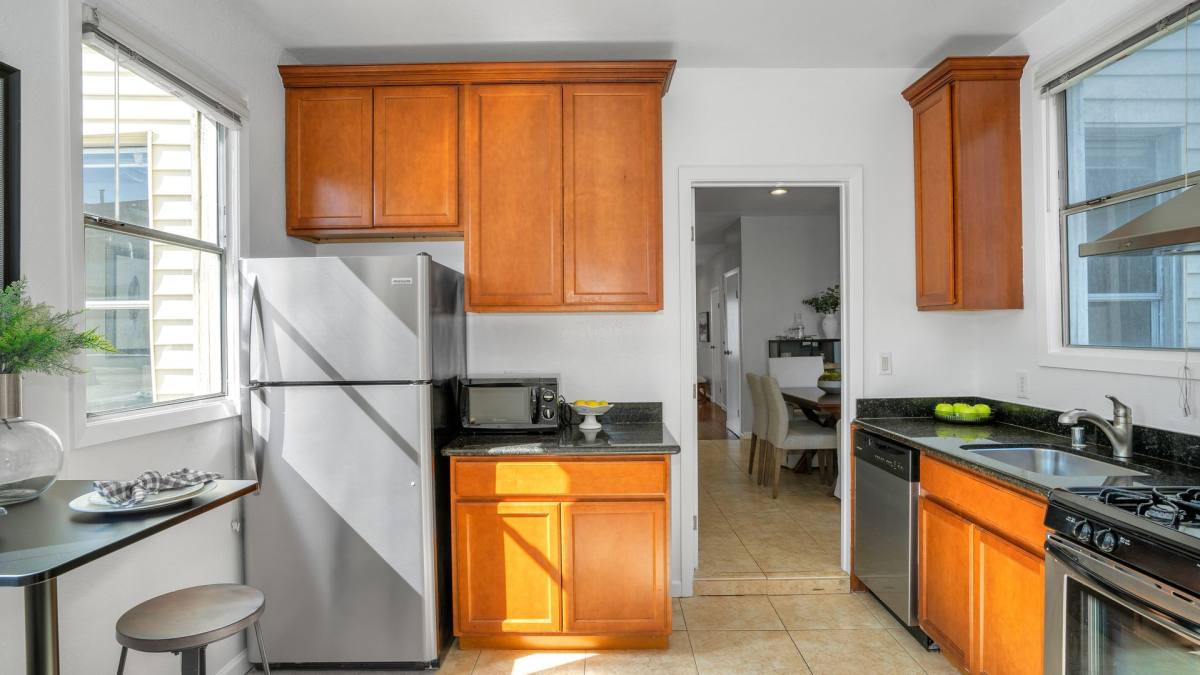 Condo for rent at 271 Clara St, San Francisco, CA 94107
