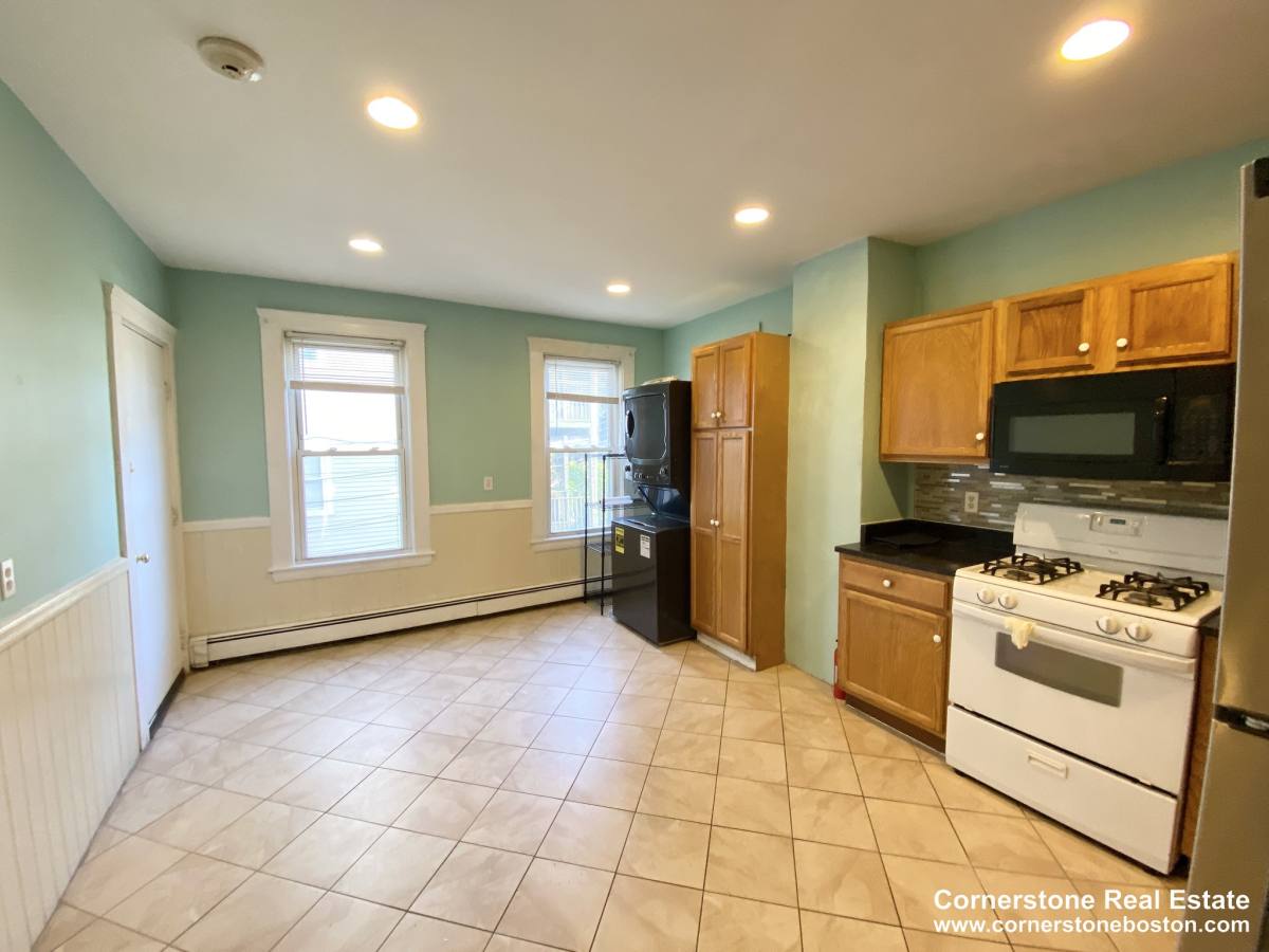 Apartment for rent at 1562 Tremont St #2, Roxbury Crossing, MA 02120