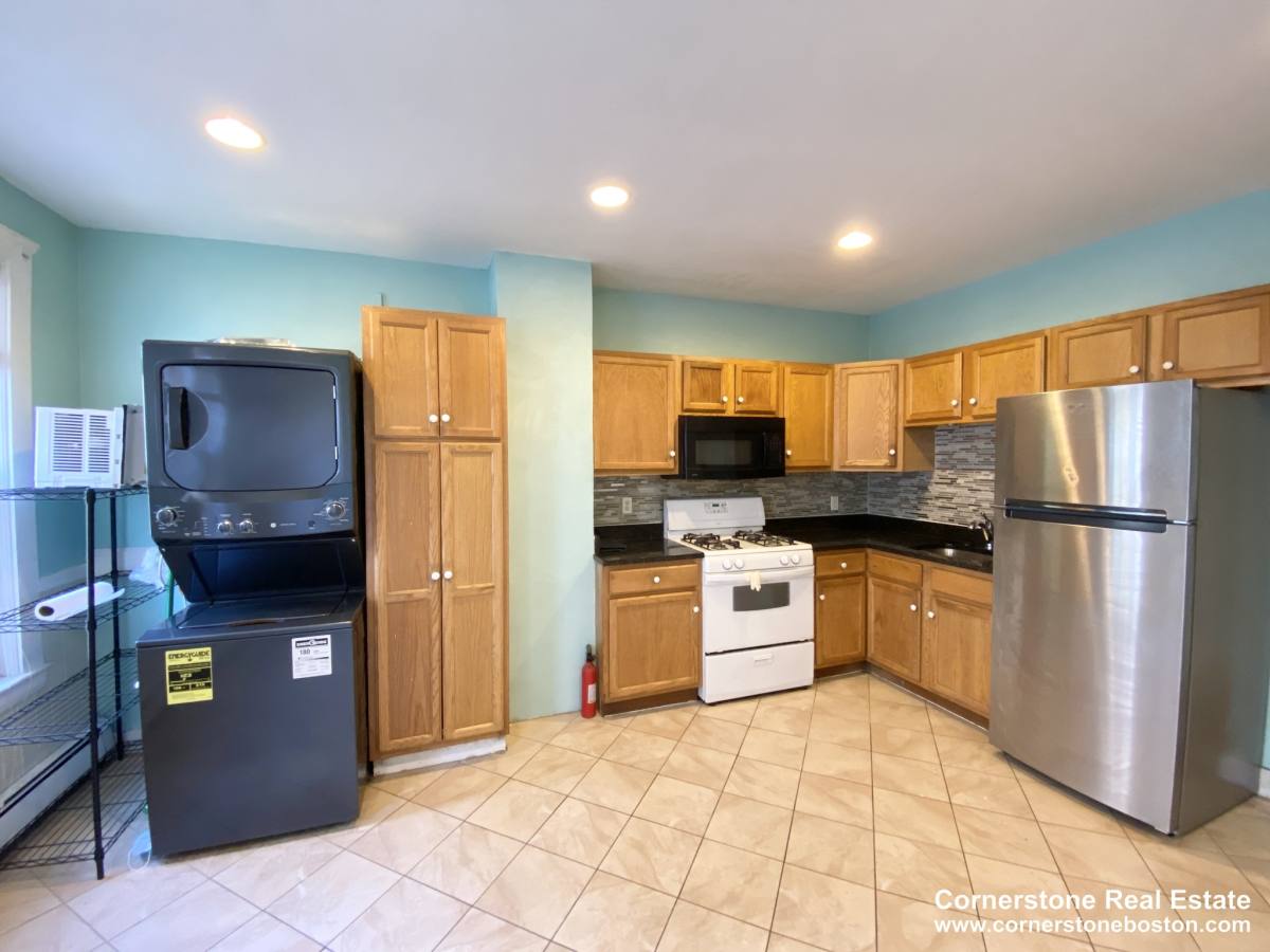 Apartment for rent at 1562 Tremont St #2, Roxbury Crossing, MA 02120
