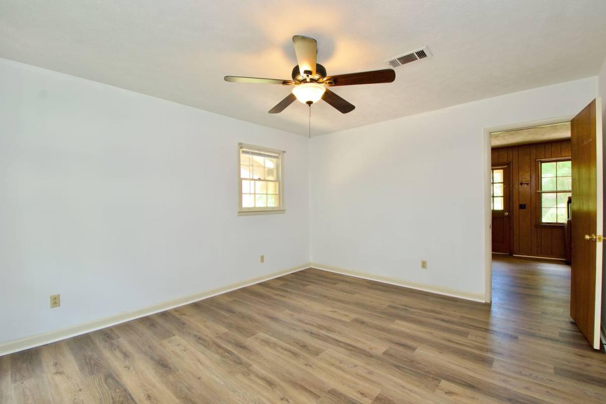 House for rent at 1109 Drew Lane, Auburn, AL 36830