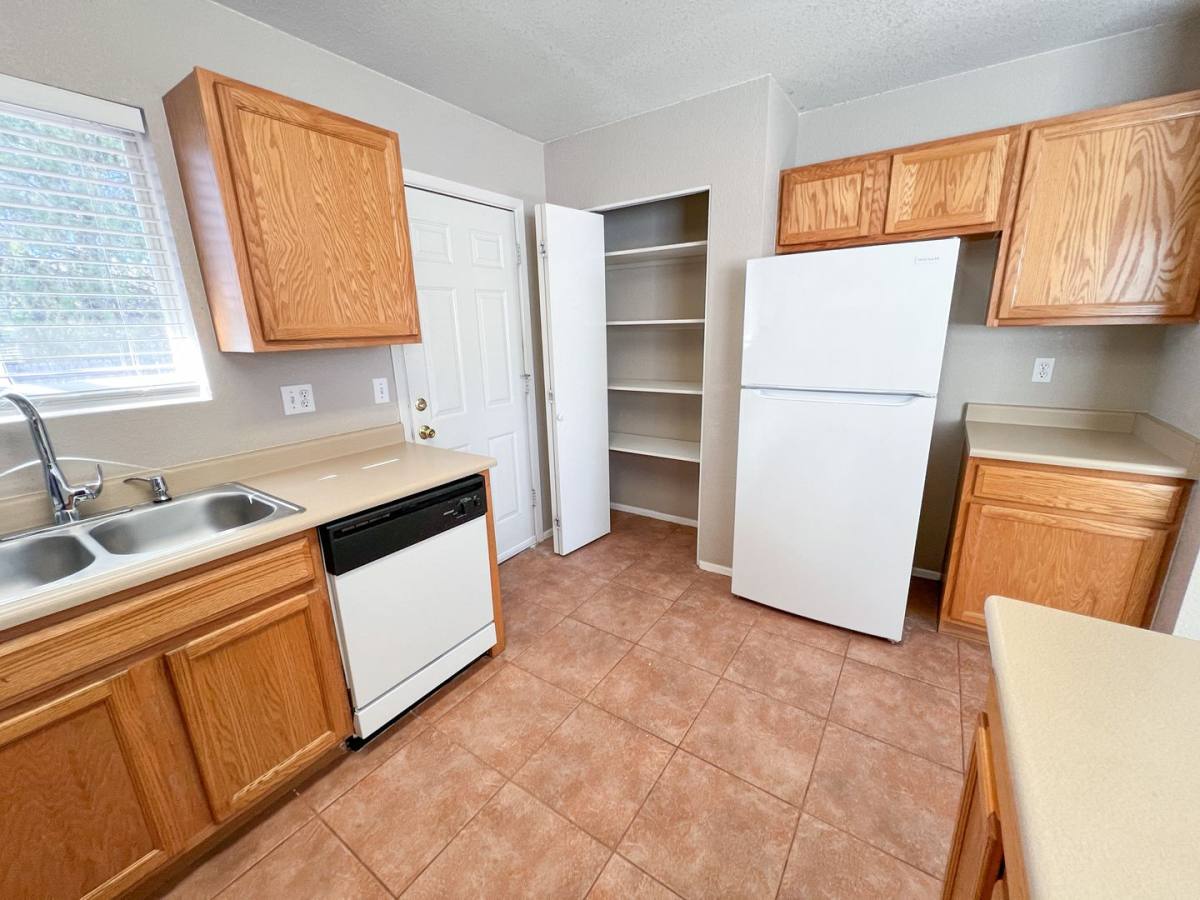 Apartment for rent at 4203 E Commercial Way, Rimrock, AZ 86335