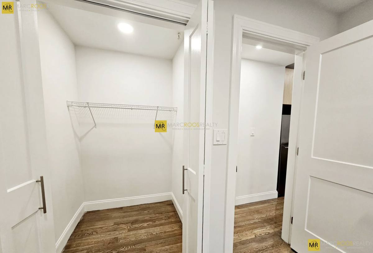 Apartment for rent at 529 Beacon St #11, Boston, MA 02116