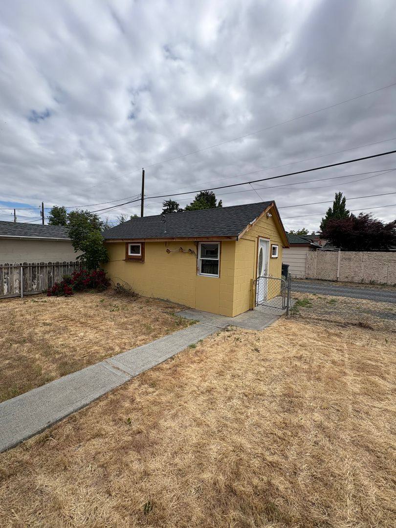 House for rent at 36 D NE, Ephrata, WA 98823