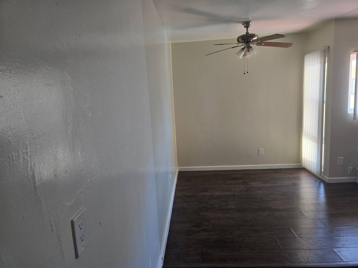 Apartment for rent at 15425 Vanowen St, Van Nuys, CA 91406
