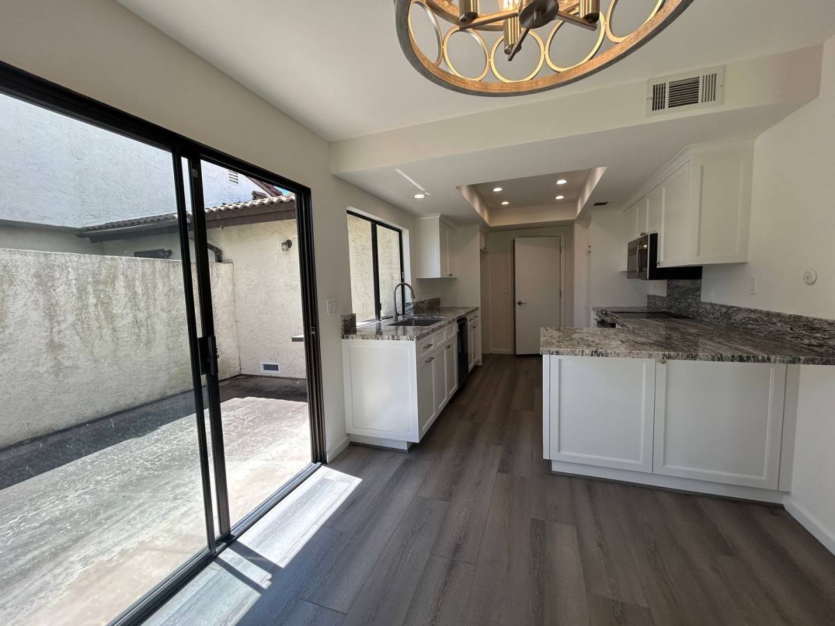 Townhouse for rent at 5435 Villas Dr, Bonsall, CA 92003