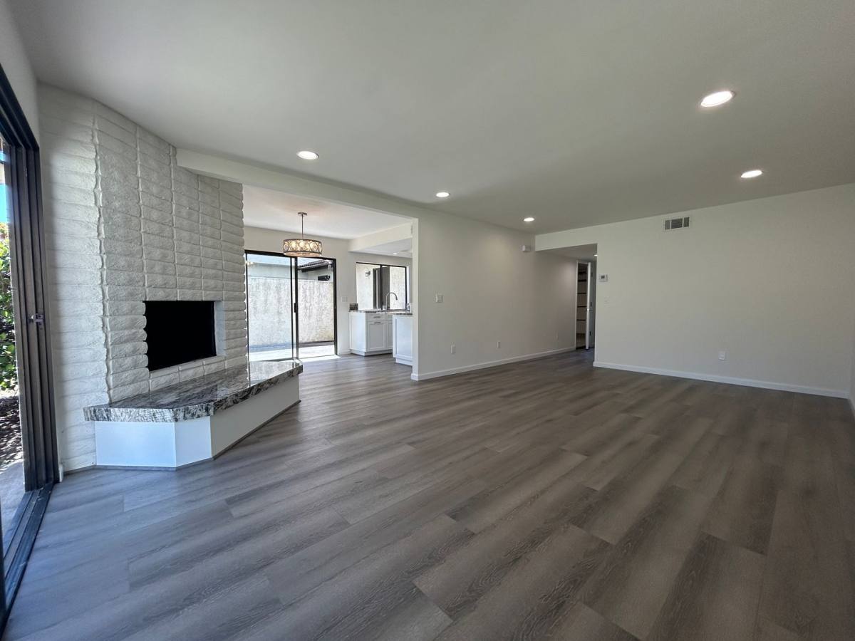 Townhouse for rent at 5435 Villas Dr, Bonsall, CA 92003