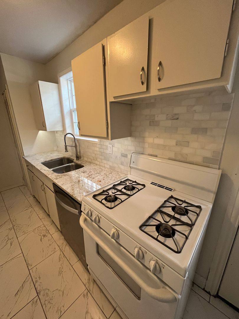 Apartment for rent at 3429 3431 Granada, Dallas, TX 75205