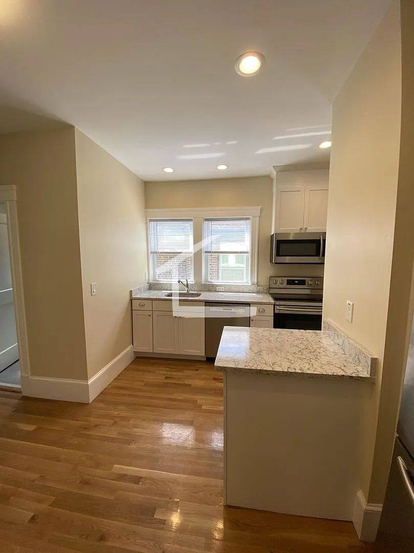 Apartment for rent at 304 Tappan St #A3, Brookline, MA 02445
