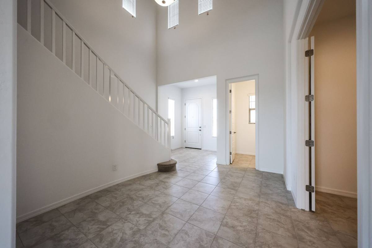 House for rent at 7695 W Smoketree Dr, Peoria, AZ 85383