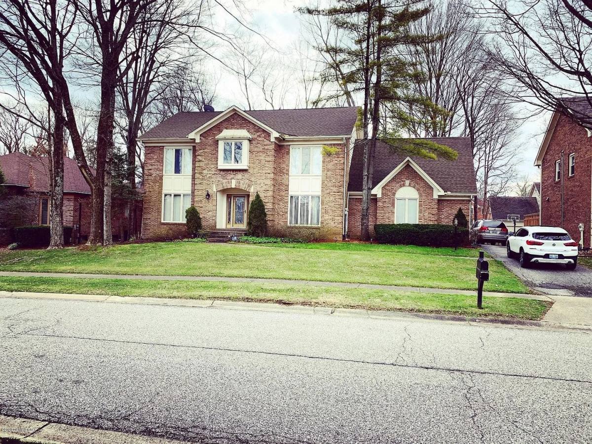 Apartment for rent at 14410 Lake Forest Dr, Louisville, KY 40245