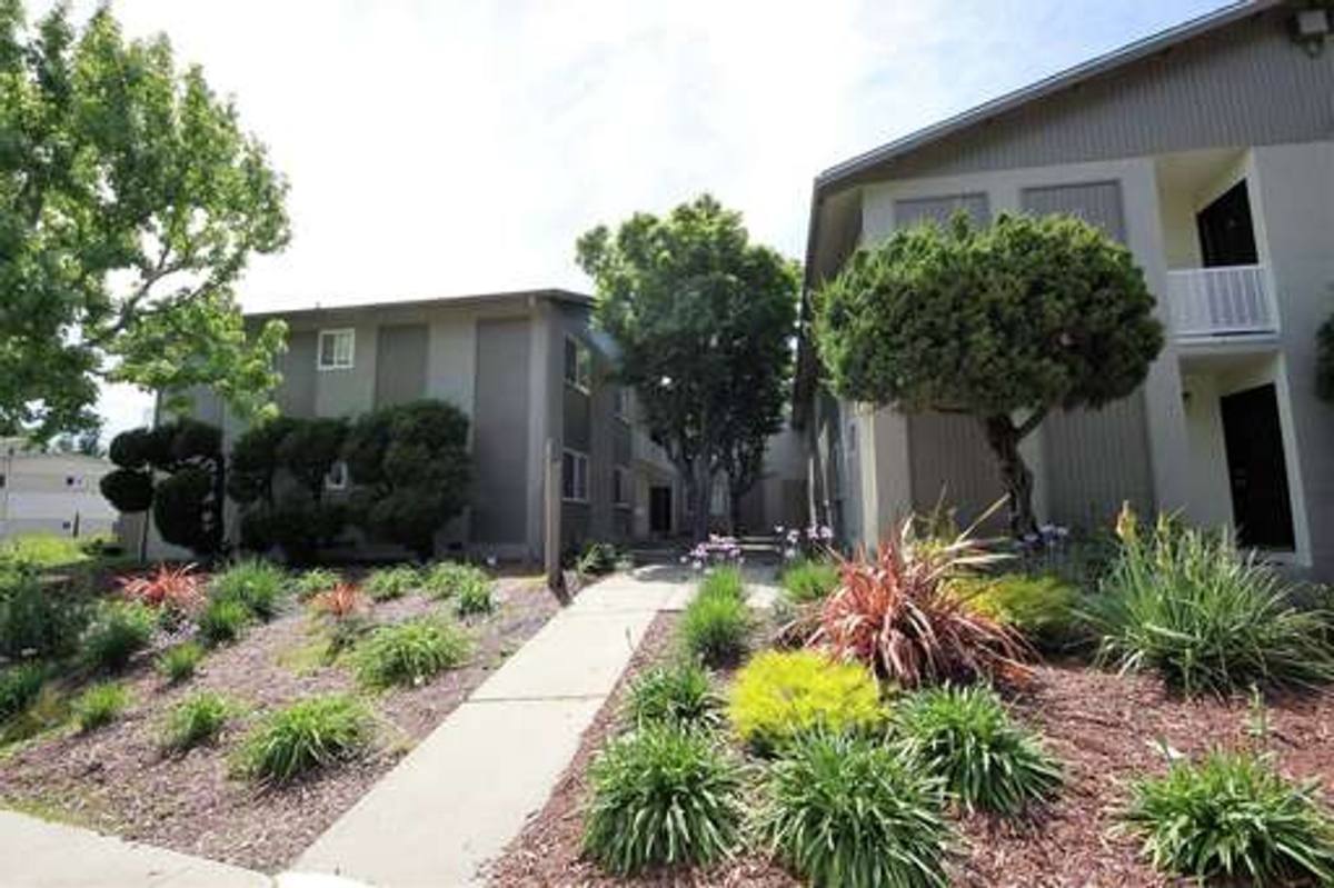 Apartment for rent at 2300 Regent Way, Castro Valley, CA 94546