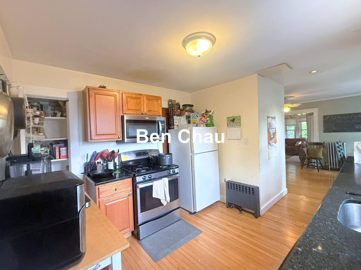 House for rent at 190 N St #2B, Somerville, MA 02144