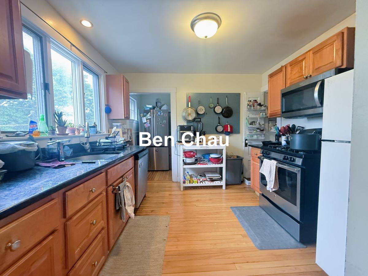House for rent at 190 N St #2B, Somerville, MA 02144