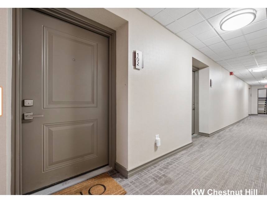 Apartment for rent at 995 Massachusetts Ave #102, Arlington, MA 02476