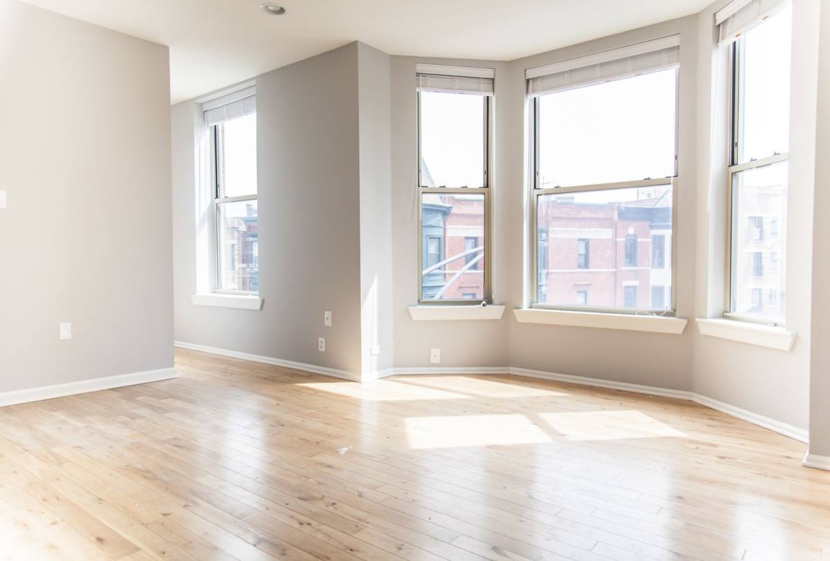 Apartment for rent at 3266 N Clark #3E, Chicago, IL 60657