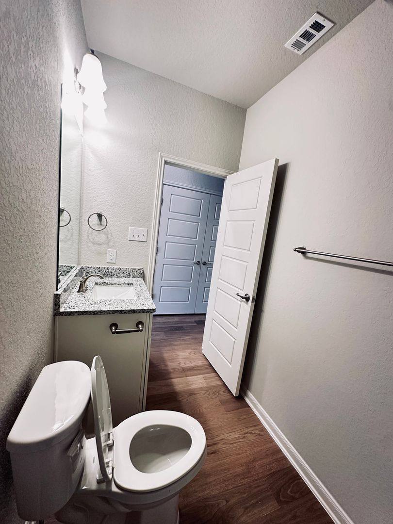 Apartment for rent at 7162 Magnolia Creek, San Antonio, TX 78252