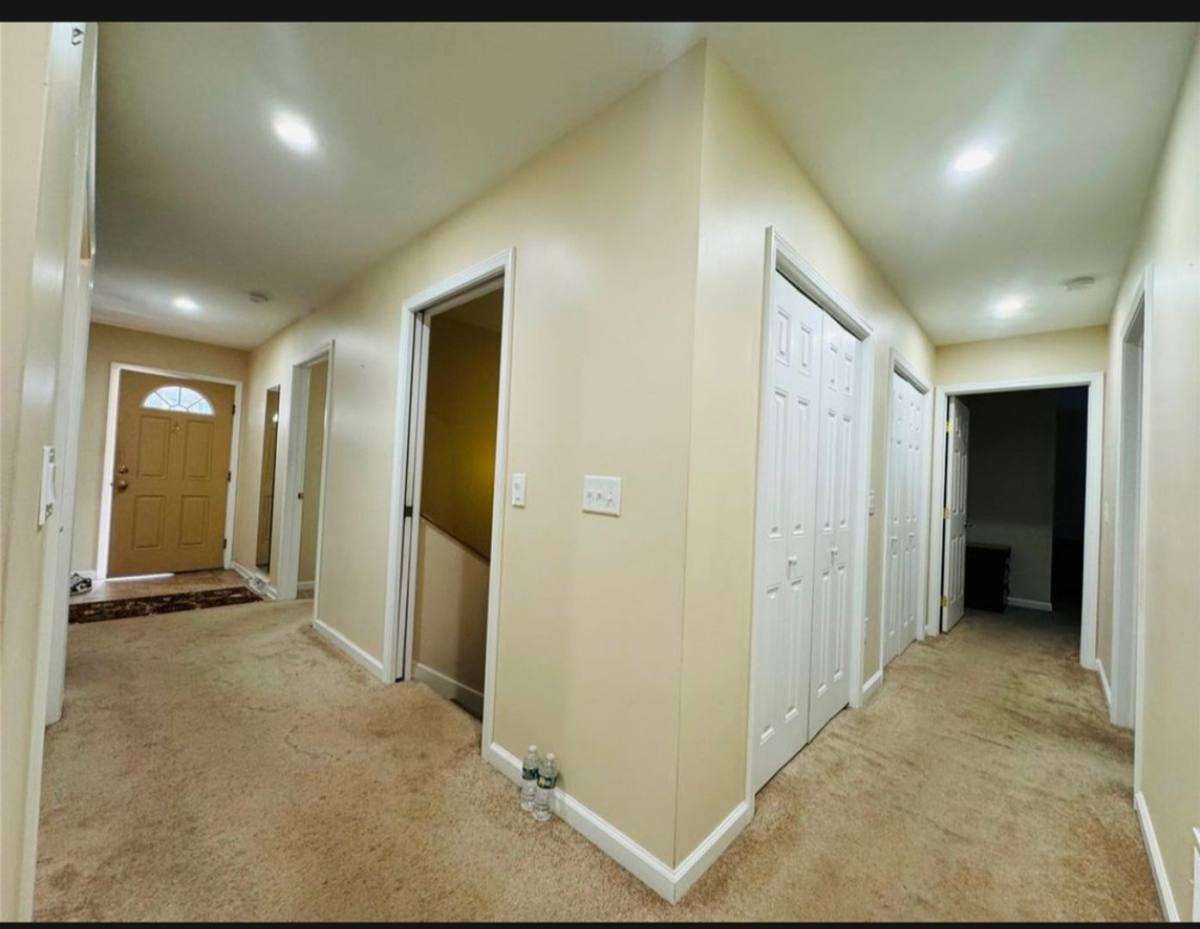 House for rent at 1314 Airport Rd, Binghamton, NY 13905