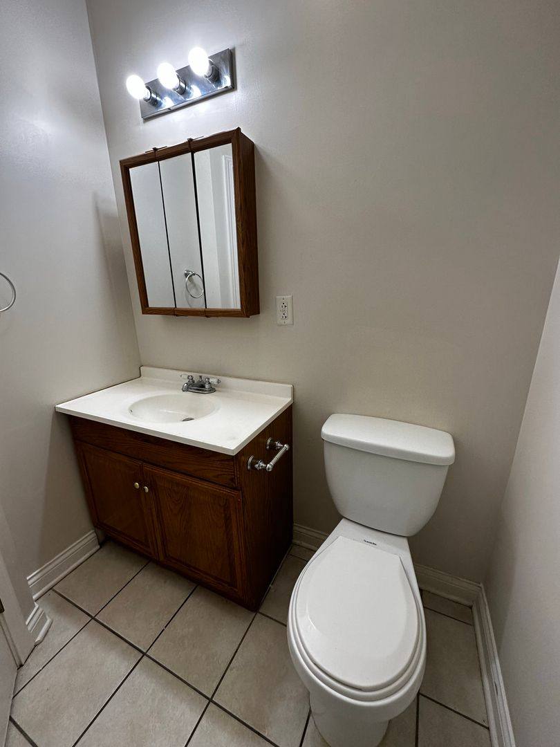 Apartment for rent at 1635 1651 White St, Dubuque, IA 52001