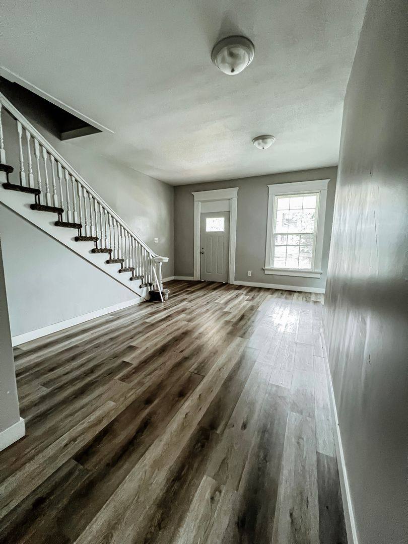 Apartment for rent at 606-608 S 5th St, Terre Haute, IN 47807