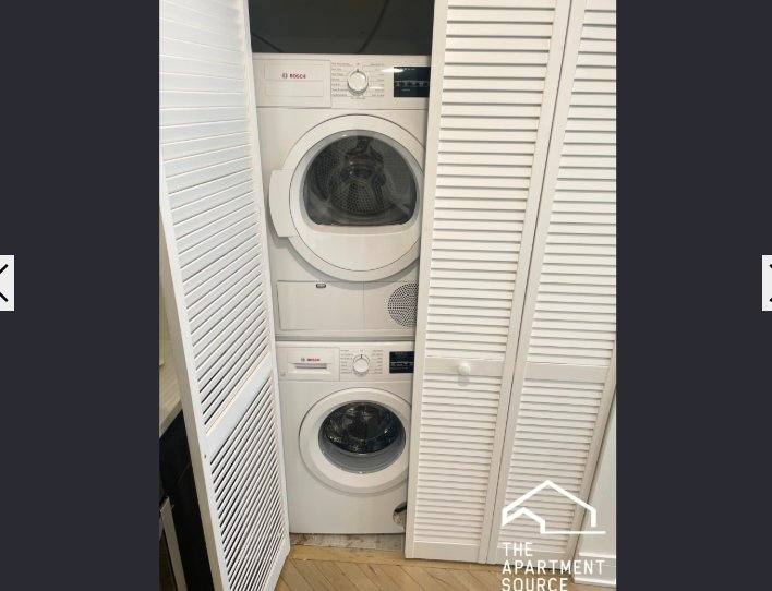 Apartment for rent at 954 W Grace St, Chicago, IL 60613