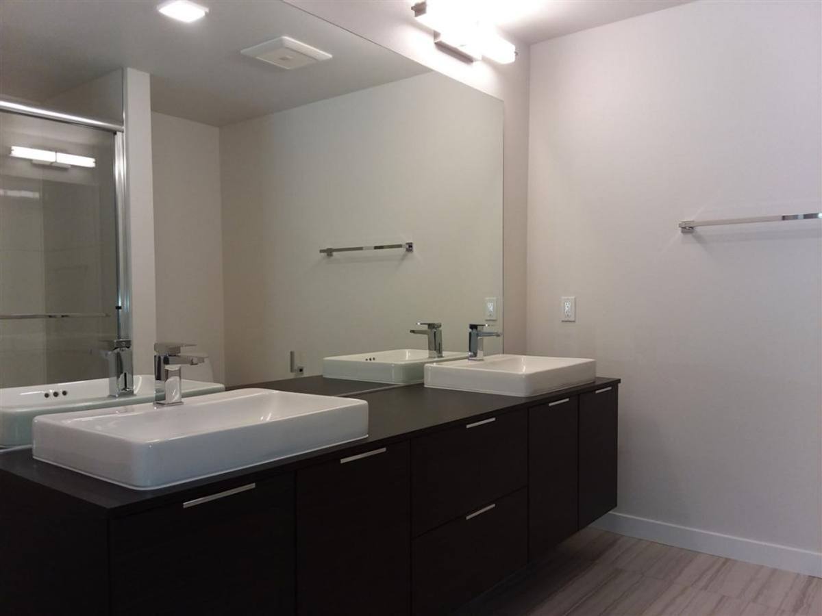 Apartment for rent at 1605 Riviera Ave, Walnut Creek, CA 94596