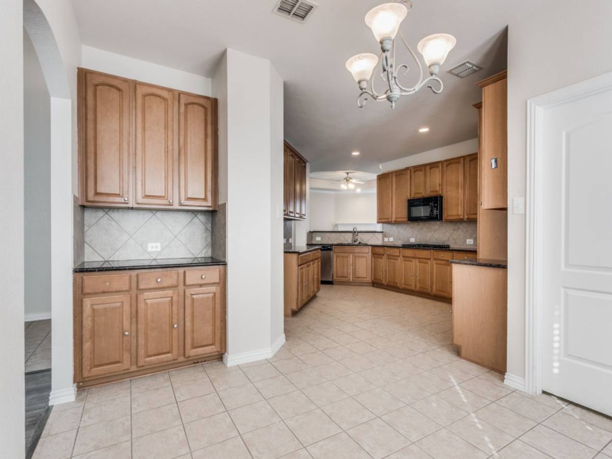 House for rent at 1901 Templegate Dr, McKinney, TX 75072