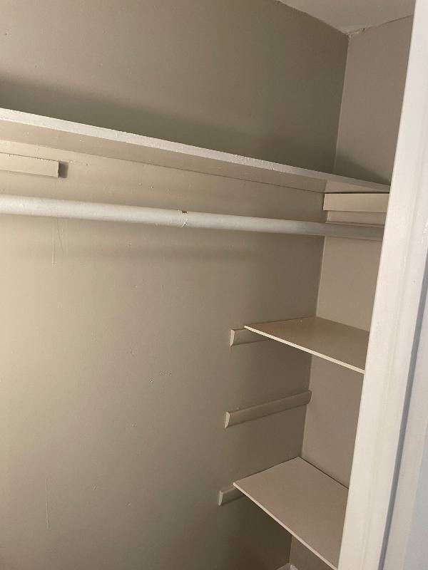 Apartment for rent at 1324 5th Ave #5, Huntington, WV 25701