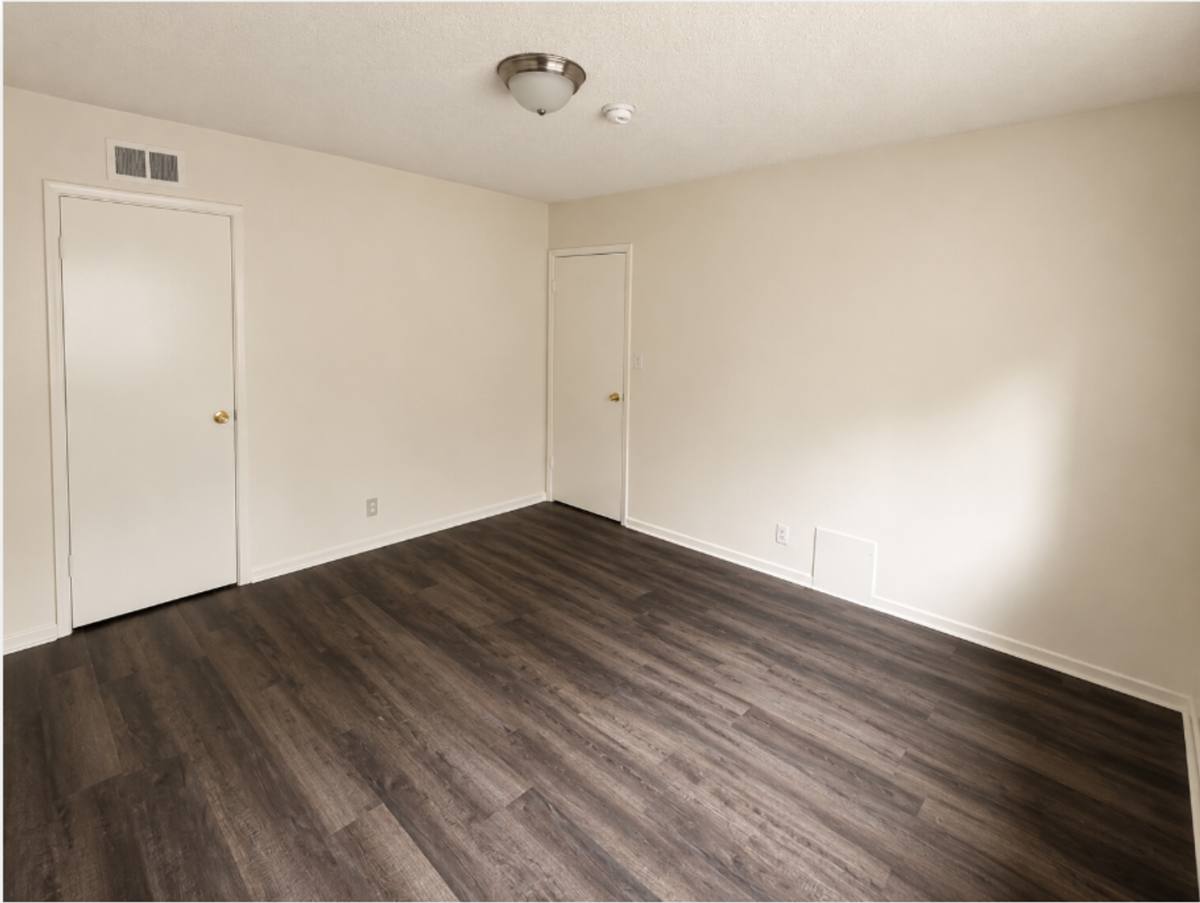 Apartment for rent at 4559-4601 August St, Los Angeles, CA 90008