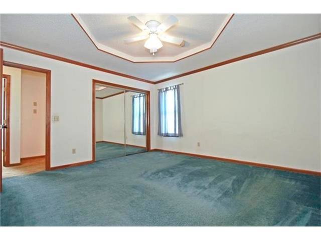 House for rent at 15016 W 150th St, Olathe, KS 66062