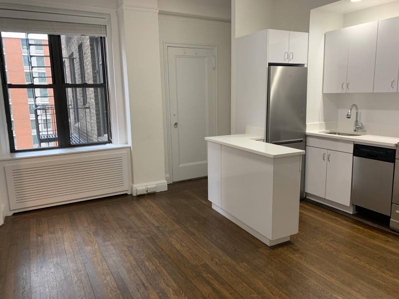Apartment for rent at 196 Wayland Ave #1, Providence, RI 02906