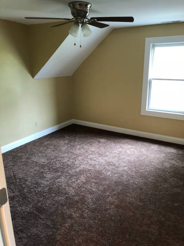 Apartment for rent at 922 12th St #3, Huntington, WV 25701
