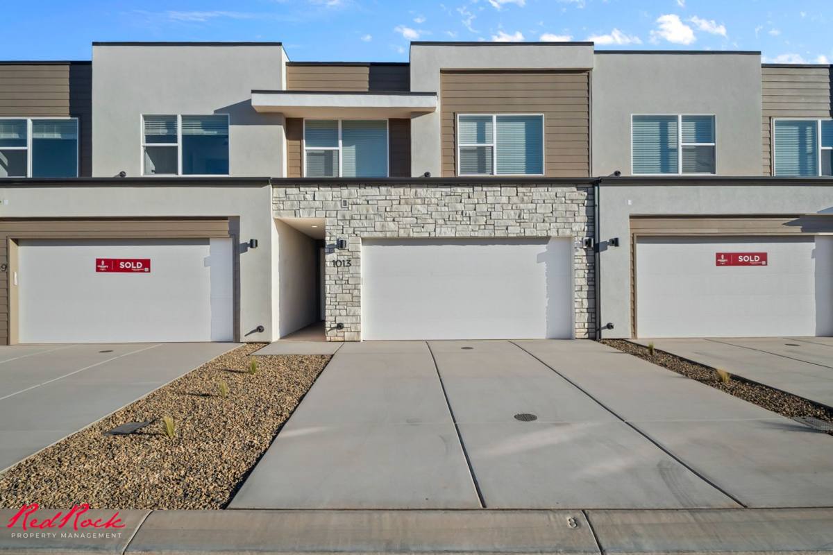 Townhouse for rent at 1037 E Malibu Lane, Washington, UT 84780
