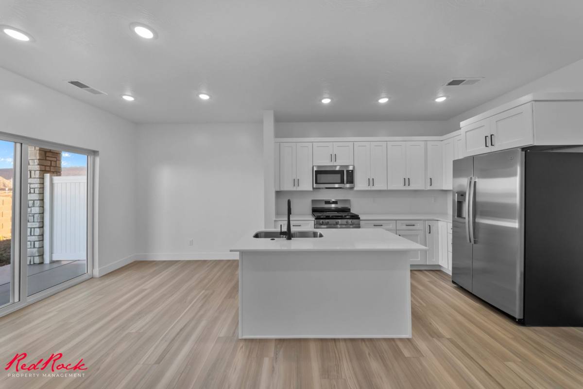 Townhouse for rent at 1037 E Malibu Lane, Washington, UT 84780