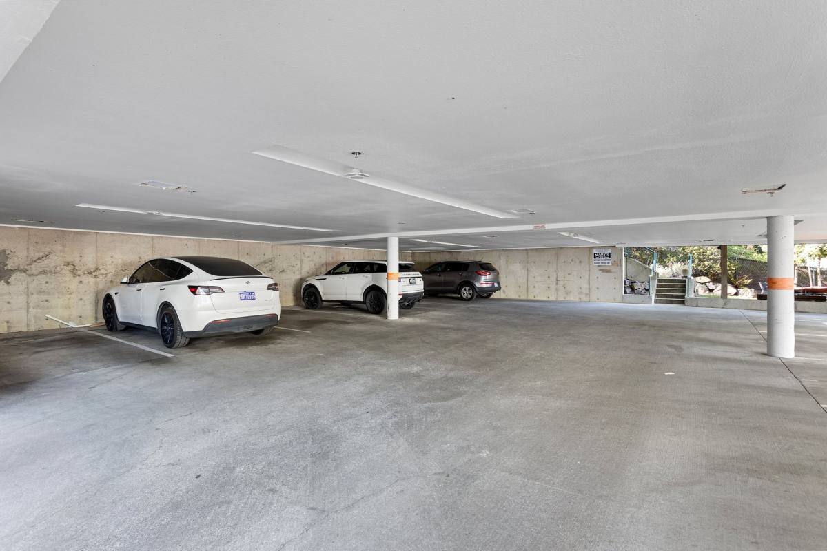 Apartment for rent at 18305 - 96th Ave NE, Bothell, WA 98011