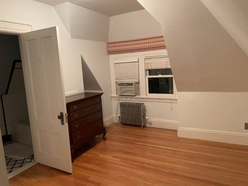 Apartment for rent at 252 Wayland Ave #6, Providence, RI 02906